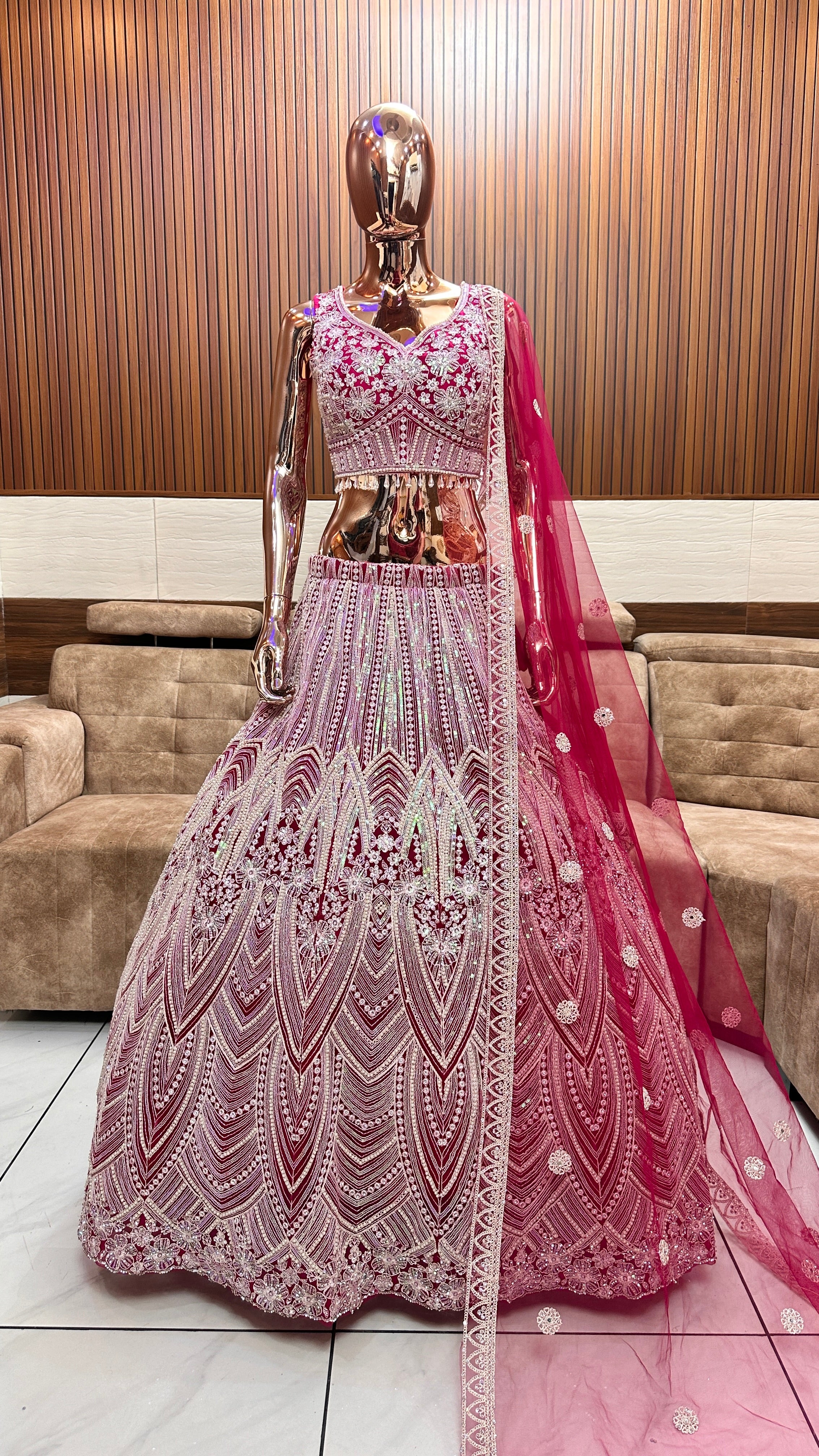 Elegant Pink Embroidered Lehenga Set with Floral Detailing